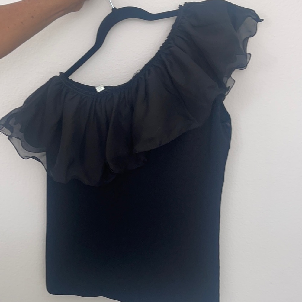 Ruffle top